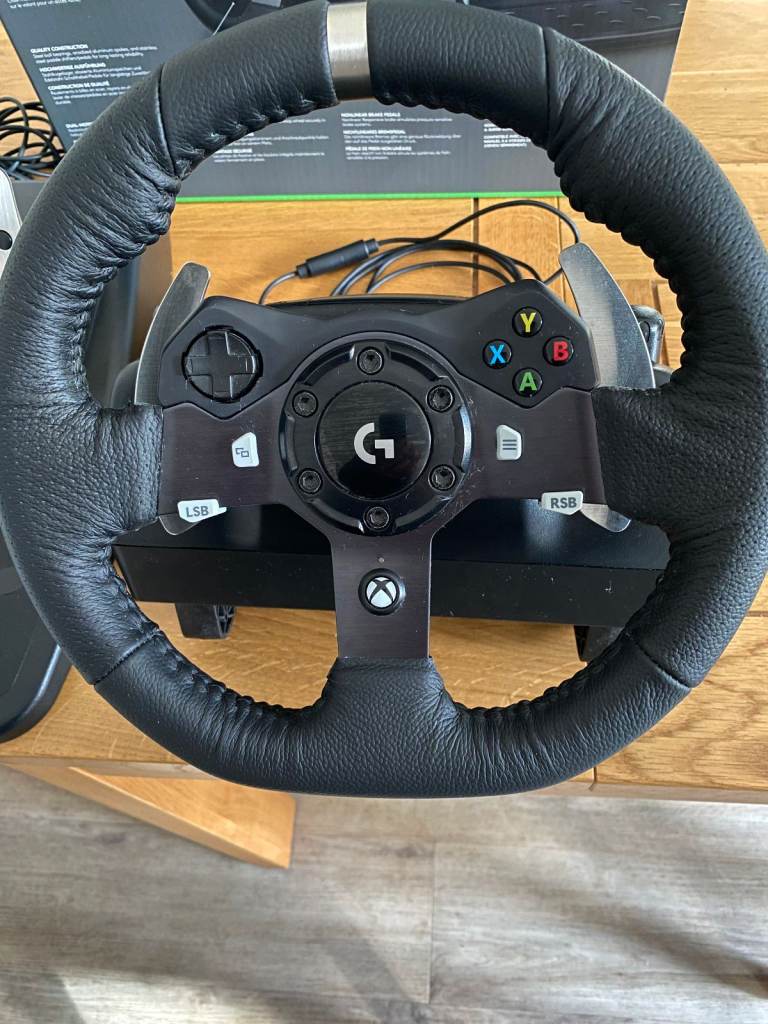 Logitech G920 Racing Wheel & Pedals for Xbox series XS, One in original box, VVGC