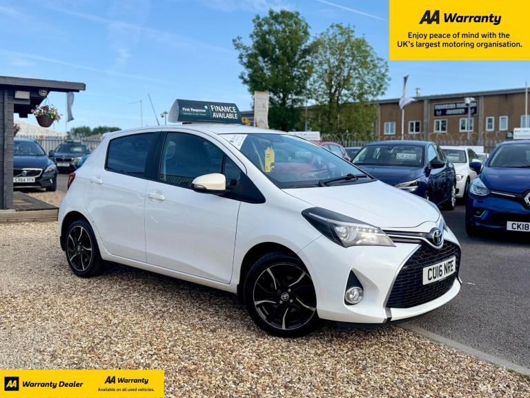 2016 Toyota Yaris 1.33 VVT-i Design 5dr HATCHBACK Petrol Manual