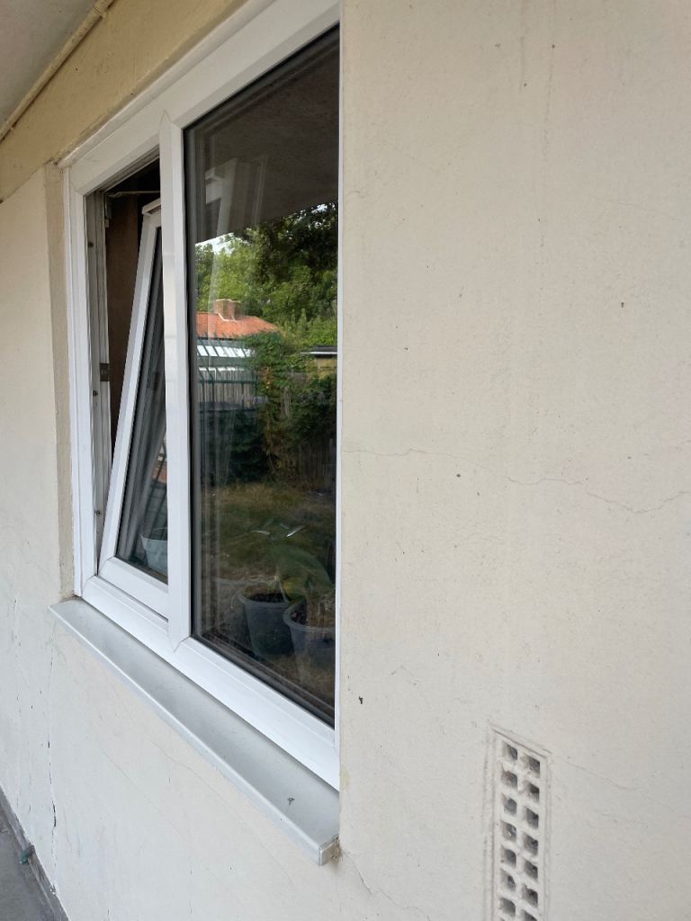 Studio to let
