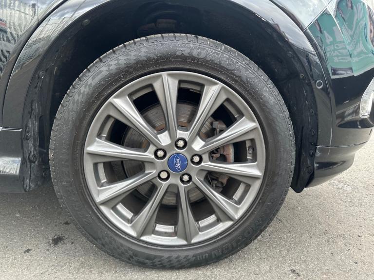 2017 Ford Kuga 2.0 TDCi 180 5dr Auto HATCHBACK Diesel Automatic