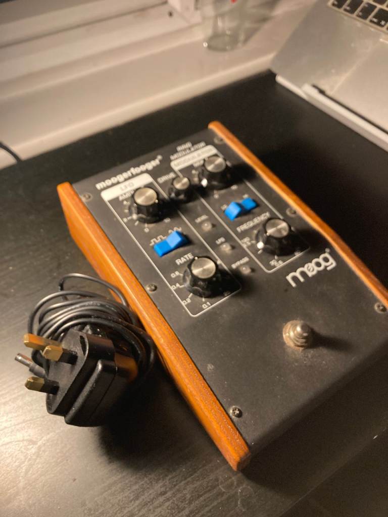 Moog MF-102 Moogerfooger Ring Modulator 1998 - 2018 - Black