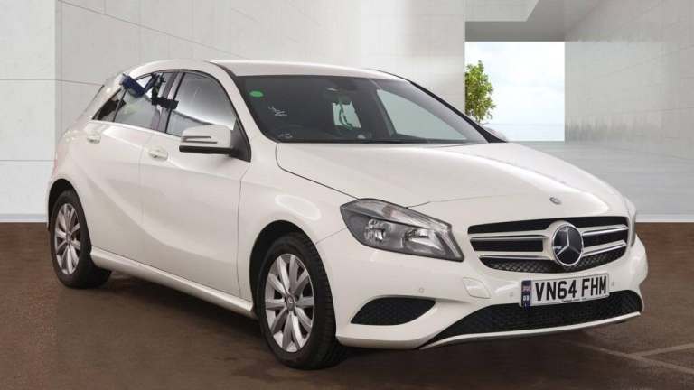 2014 Mercedes-Benz A-Class A180 SE 5dr ++ NAV / ULEZ / BLUETOOTH / HALF LEATHER ++ HATCHBACK Petr...