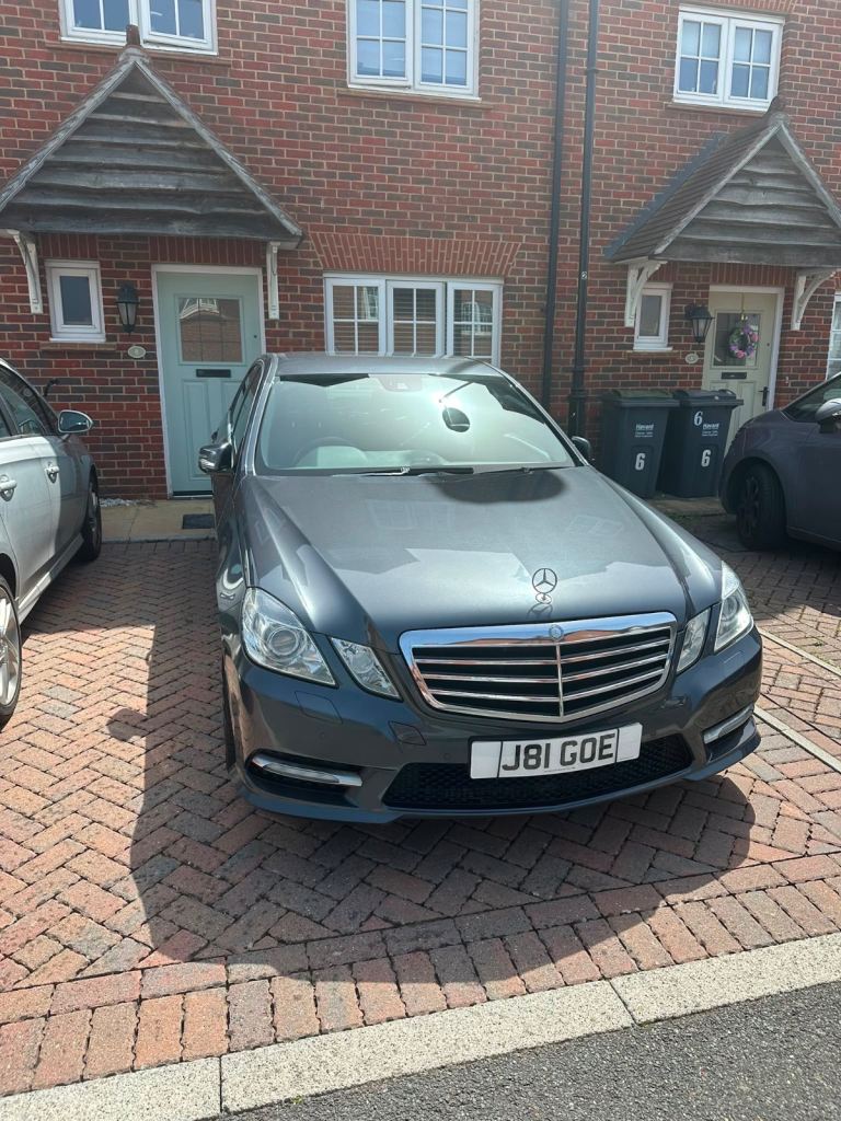 Mercedes E220 with AMG detailing 2012