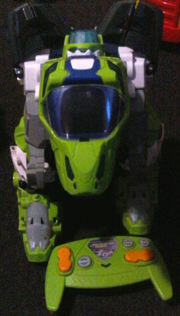 UNBOXED VETECH RC SWITCH AND GO OVERSEER THE T-REX