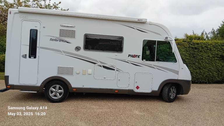 Pilote G.640 Immaculate. 30k mls. MOT. Service & habitation history. Dry. 4 New tyres and cambelt.