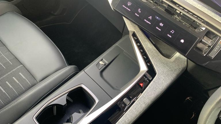 2025 Peugeot 3008 157kW GT 73kWh 5dr Auto HATCHBACK ELECTRIC Automatic