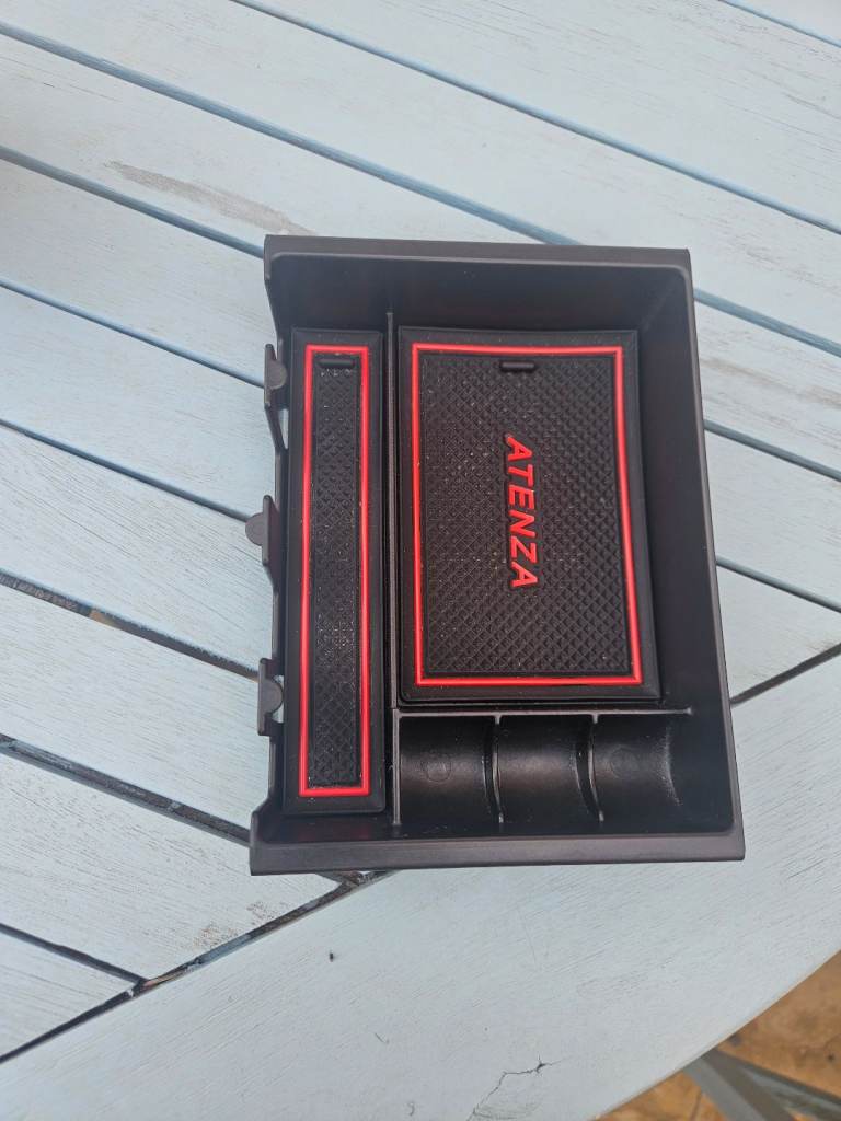 Mazda6 GL armrest box organizer