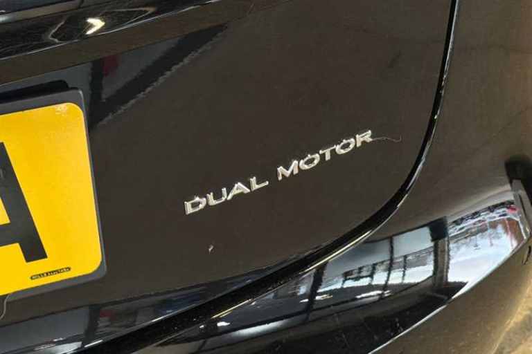 2021 Tesla Model 3 Long Range AWD 4dr Auto SALOON ELECTRIC Automatic