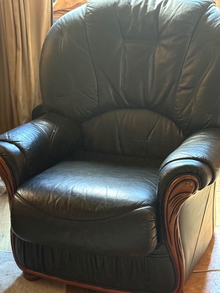 Leather effect armchair free