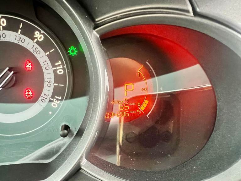 Citroen, C3, Hatchback, 2013, Automatic,Other, 1598 (cc), 5 doors