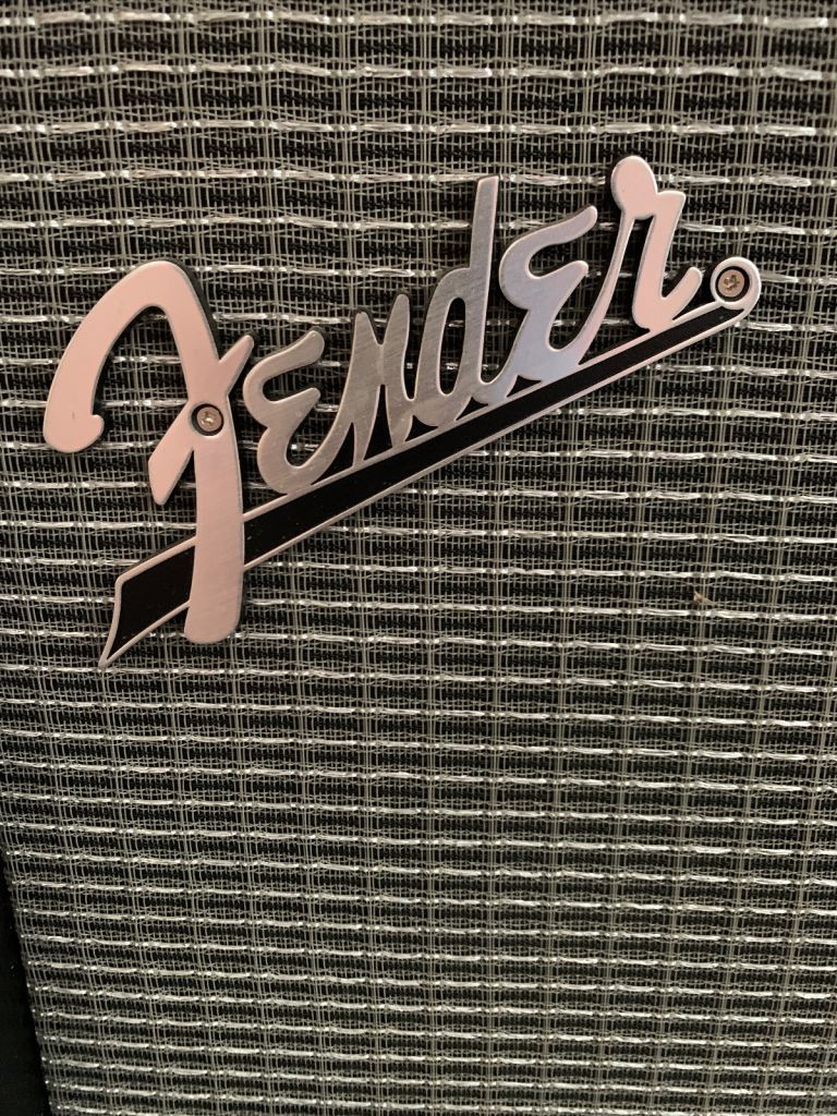 Fender champion 40 guitar amp