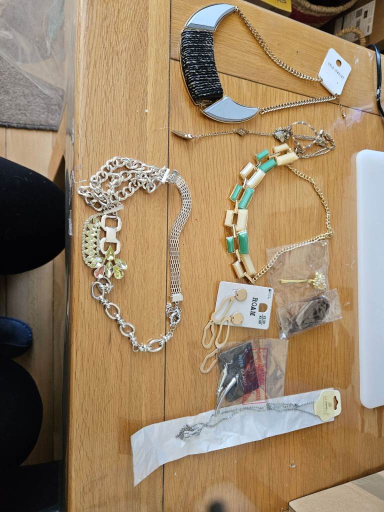 Massive joblot of new costume jewellery