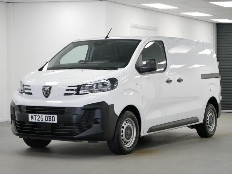 2025 PEUGEOT EXPERT 1.5 BLUEHDI 120 BHP L1 PROFESSIONAL 6 DOOR ( FACELIFT )