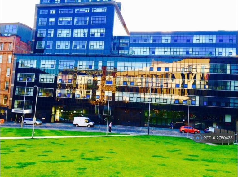 1 bedroom flat in Albion Street, Glasgow, G1 (1 bed) (#2760438)