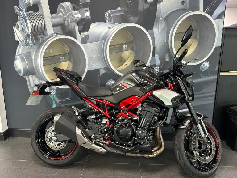 KAWASAKI Z900-1 OWNER