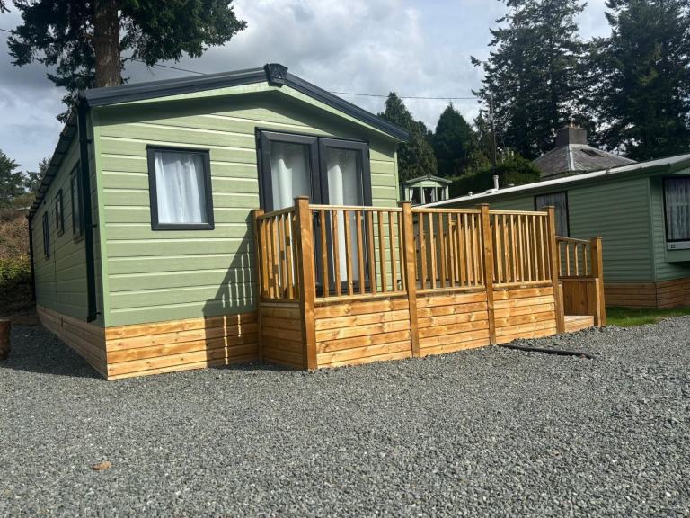 Exceptional Holiday Lodge in Llandrindod Wells  - Lodge / Caravan 