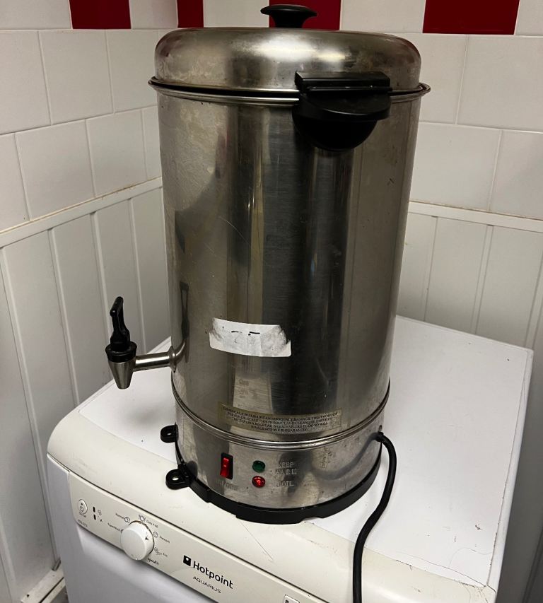 Swan 20 litre catering urn, model SWU20L