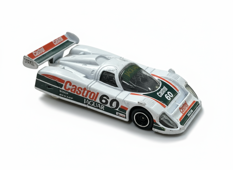 Castrol - Jaguar XJR9 Diecast Vehicle