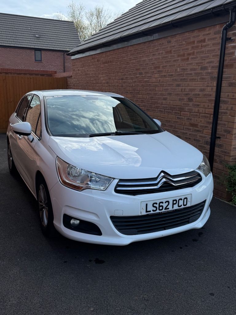 Citroen, C4, Hatchback, 2012, automatic 