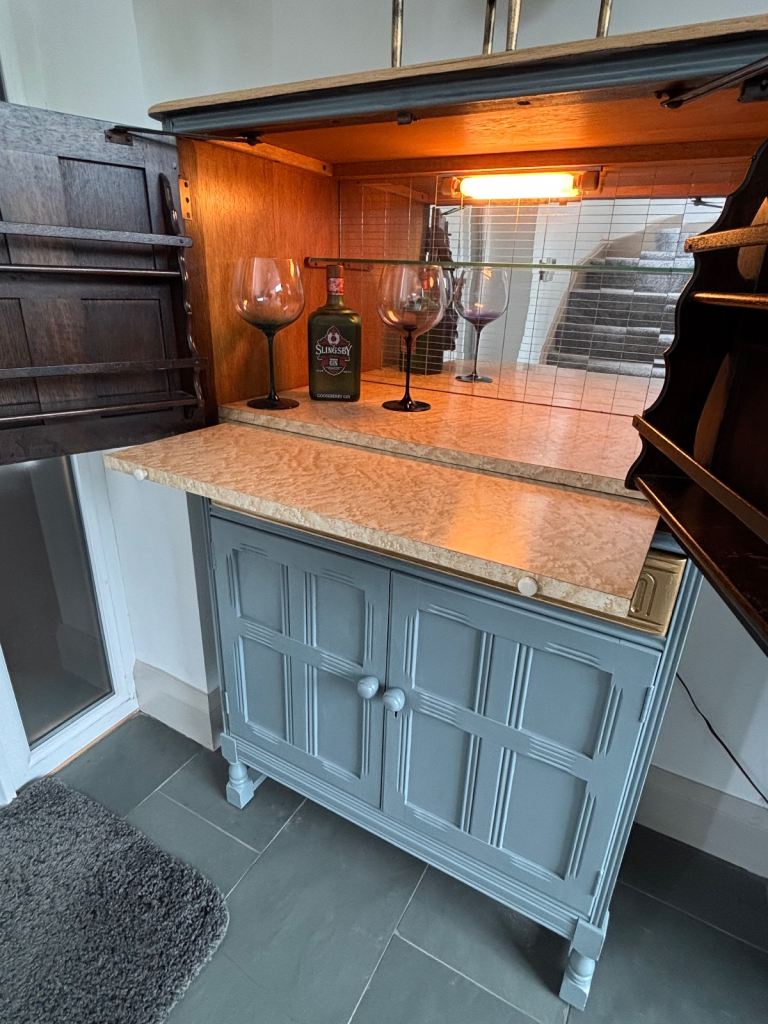 Vintage Ercol cocktail / drinks cabinet 