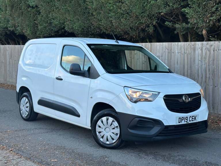 2019 VAUXHALL COMBO CARGO 2000 1.6 Turbo D H1 Van - WARRANTY- Free Delivery! -