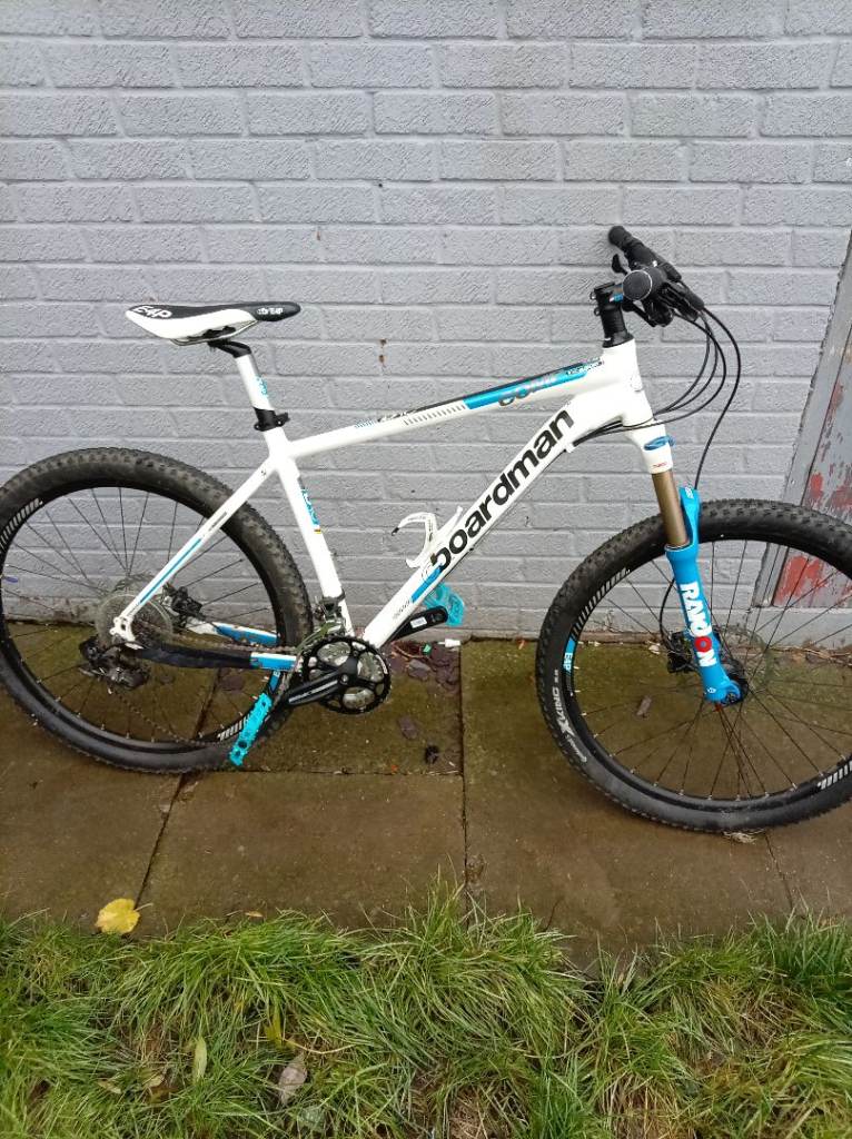 Large mens boardmancomp etb great condtion