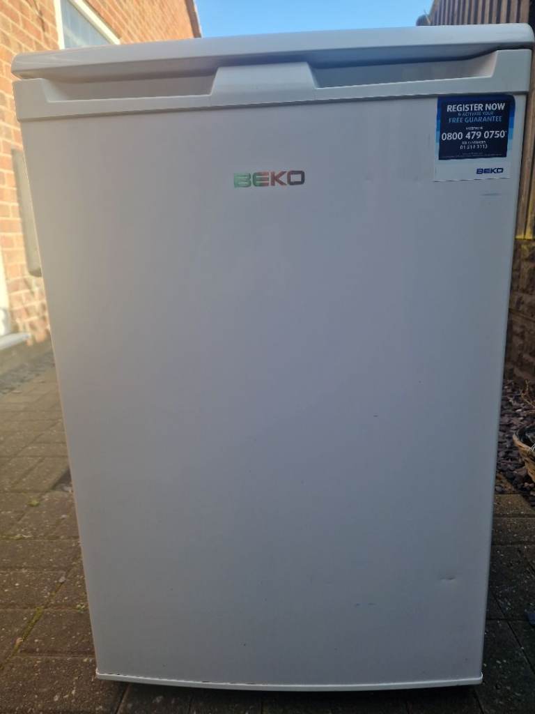  Beko Fridge.