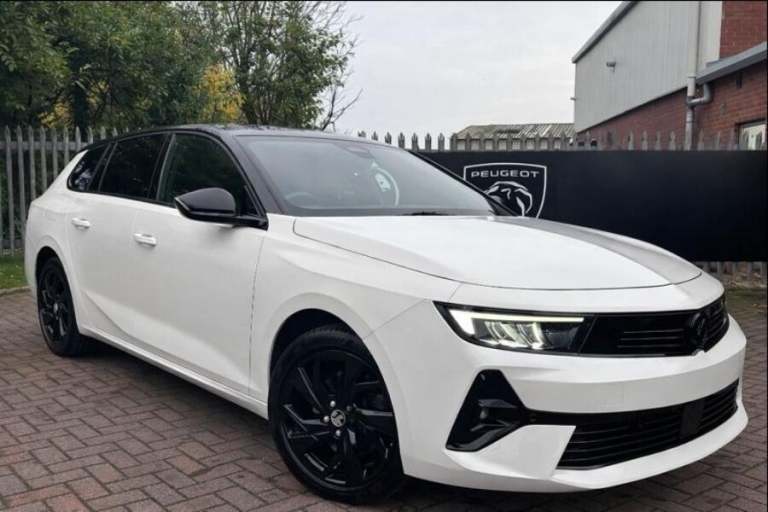  Vauxhall Astra 1.2 Turbo GS Sports Tourer 5dr Petrol Manual Euro 6 (s/s) (130 ps) Petrol Manual