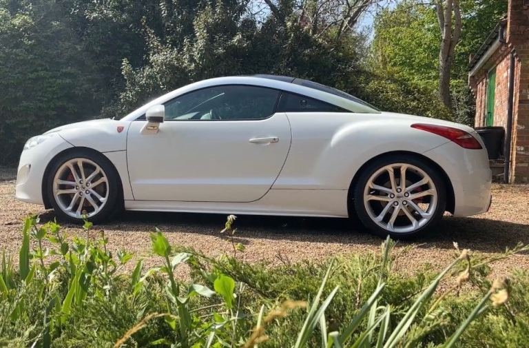 Peugeot, RCZ, Coupe, 2012, Manual, 1997 (cc), 2 doors