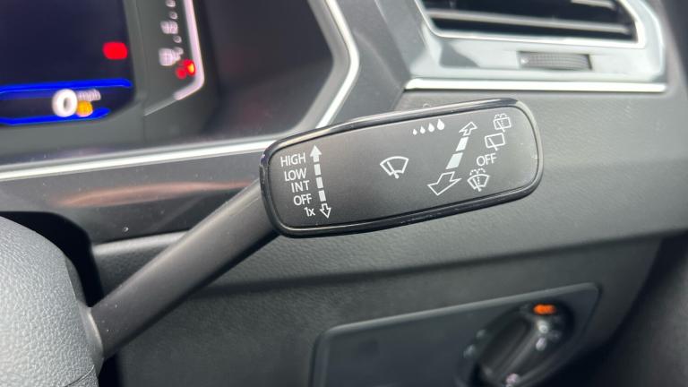 2023 Volkswagen Tiguan 2.0 TSI 320 4Motion R 5dr DSG Petrol Estate Estate Petrol Automatic