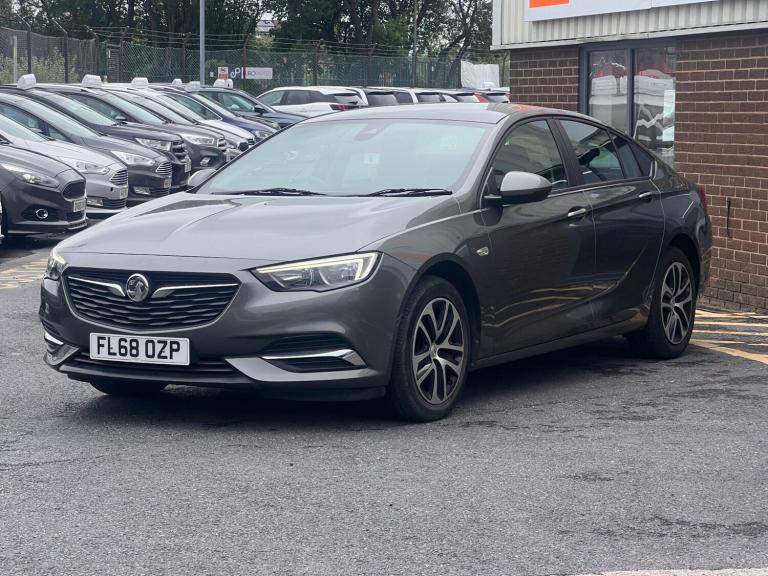 2018 Vauxhall Insignia 1.6 Turbo D ecoTec Design Nav 5dr HATCHBACK DIESEL Manual