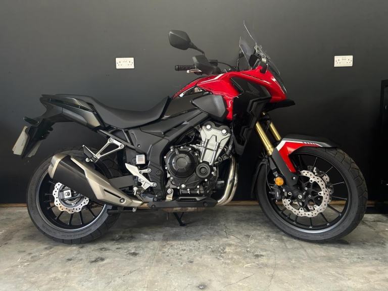 2024 73-PLATE HONDA CB500X ** JUST 2,730 MILES FROM NEW ** EXTRAS **