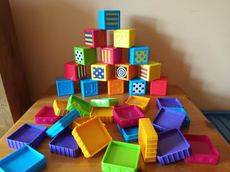 Sensory building blocks 
