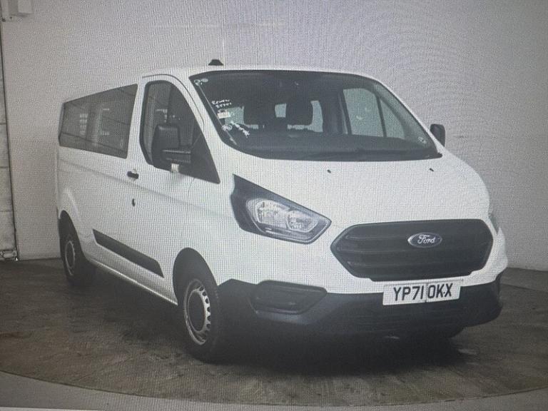  Ford Transit Custom 9 SEATER EURO 6 105PS LEATHER Combi Van Diesel Manual