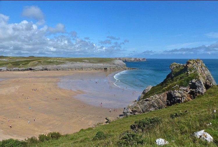 2 bed flat in Pembrokeshire looking to swap to Newport gwent south wales