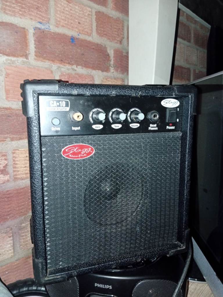 Stagg GA-10 Guitar Amplifier – Good Condition