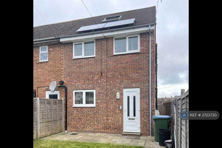 2 bedroom flat in Corbishley Road, Bognor Regis, PO22 (2 bed) (#2723730)