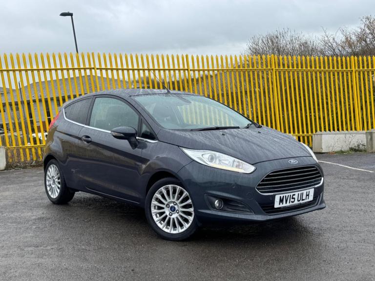 2015 Ford Fiesta 1.0T EcoBoost Titanium Euro 5 (s/s) 3dr HATCHBACK Petrol Manual