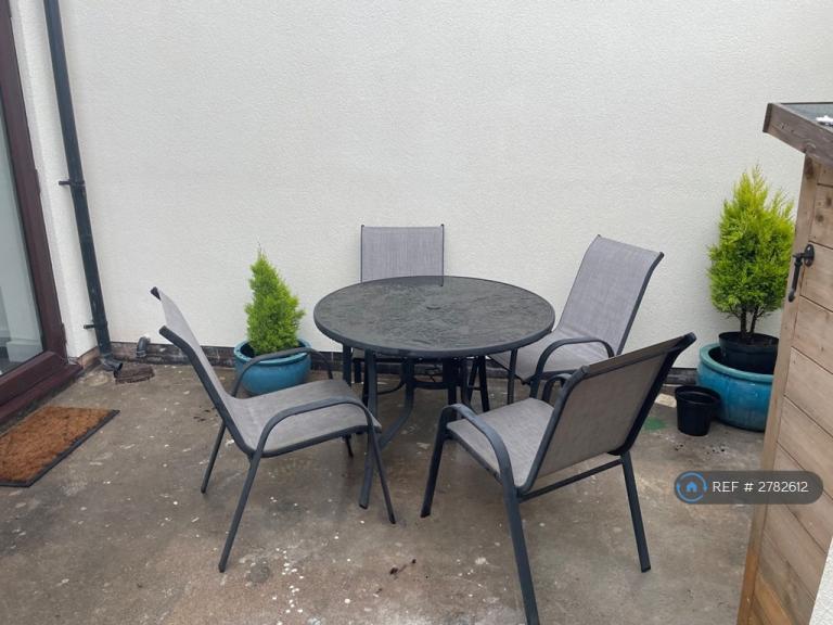 1 bedroom in Bramcote, Bramcote, Nottingham, NG9 (#2782612)