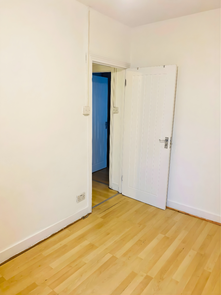 1-Bedroom Flat | Ley Street, Ilford, IG1