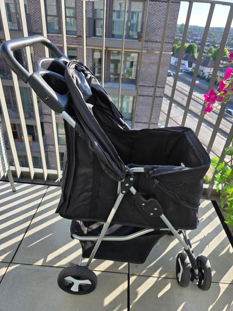 Pet stroller 