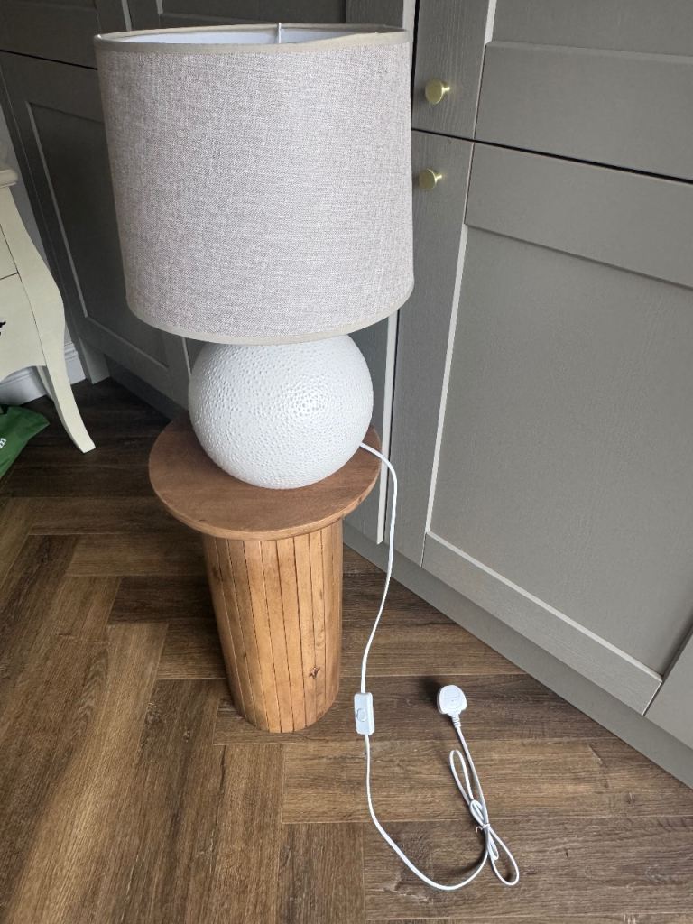 White Textured Table Lamp with Grey Shade – Good Condition