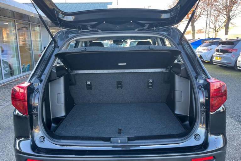 2023 Suzuki Vitara 1.4 Boosterjet 48V Hybrid Go 5dr ** Bluetooth / USB / AUX Connection ** Man Es...