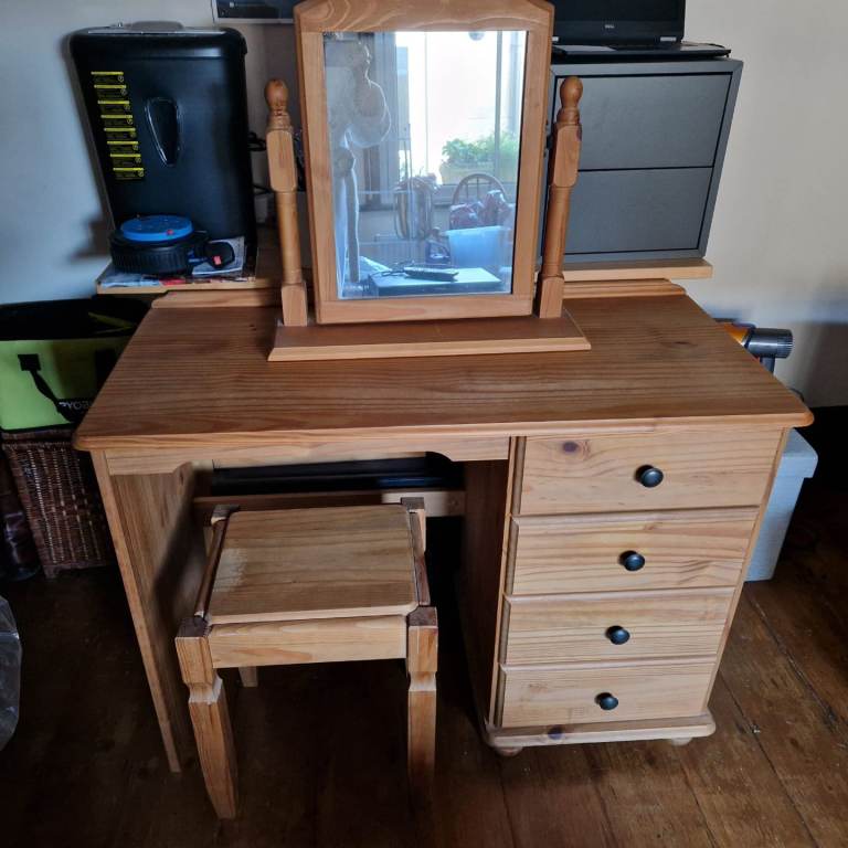 image for Small pine dressing table