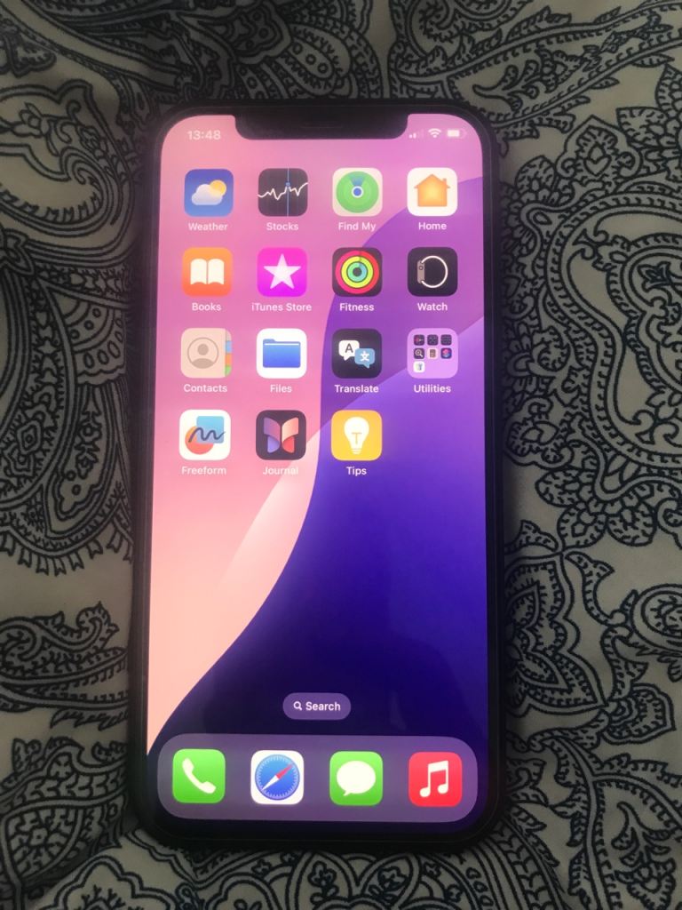 Apple iPhone 12 64gb unlocked fully works looks nearly new iOS 26.3 battery health 82%