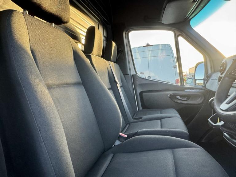 MERCEDES-BENZ SPRINTER 2.0 317 CDI L2 MWB UTILITY White Manual Diesel 2021