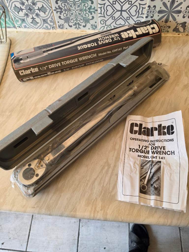 Clarke 1/2" Drive Torque Wrench - Good As New