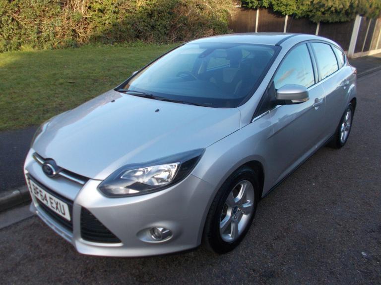 2014 Ford Focus 1.6 TDCi Zetec Navigator Euro 5 (s/s) 5dr HATCHBACK Diesel Manual