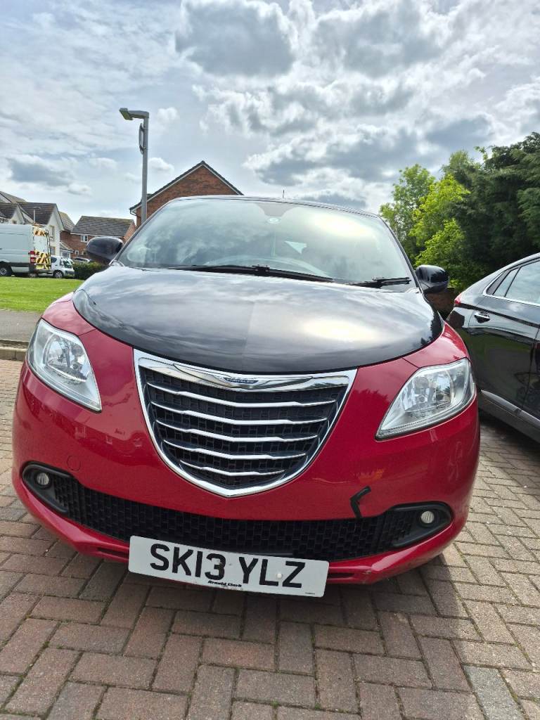 Chrysler, YPSILON, Hatchback, 2013, Manual, 1242 (cc), 5 doors