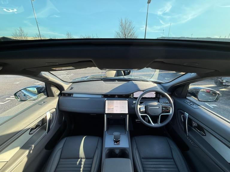 2025 Land Rover Discovery Sport 2.0 D200 Dynamic SE 5dr Auto [7 Seat] ESTATE DIESEL Automatic